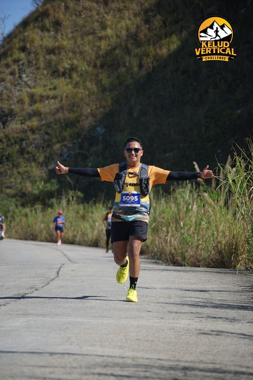 Race photo from Kelud Vertical Challenge 2024