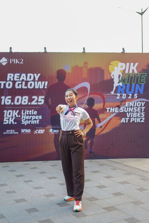 Race photo from PIK NITE RUN VIBES
