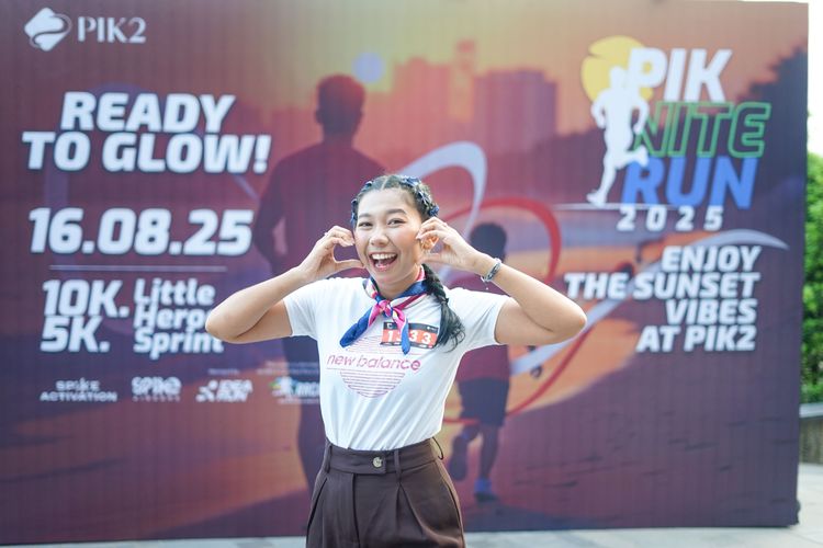 Race photo from PIK NITE RUN VIBES