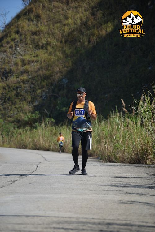Race photo from Kelud Vertical Challenge 2024
