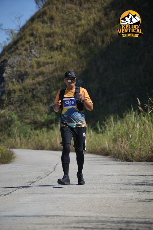 Race photo from Kelud Vertical Challenge 2024