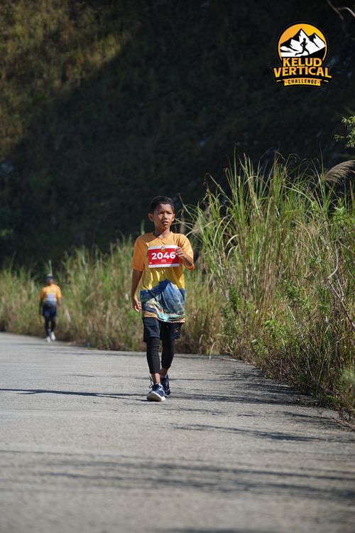 Race photo from Kelud Vertical Challenge 2024