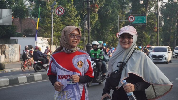 Race photo from Happy One Decade Unpad Runner