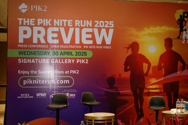 Race photo from PIK NITE RUN VIBES