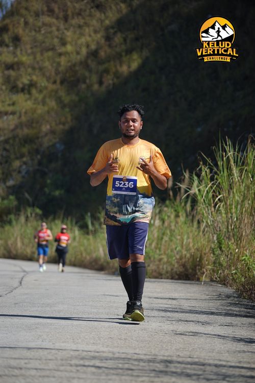Race photo from Kelud Vertical Challenge 2024