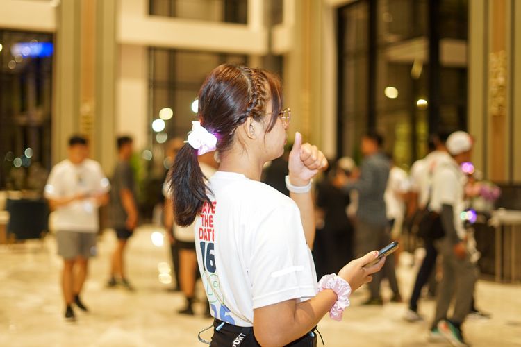 Race photo from PIK NITE RUN VIBES