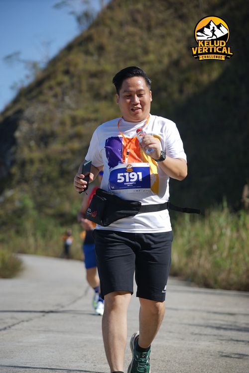 Race photo from Kelud Vertical Challenge 2024