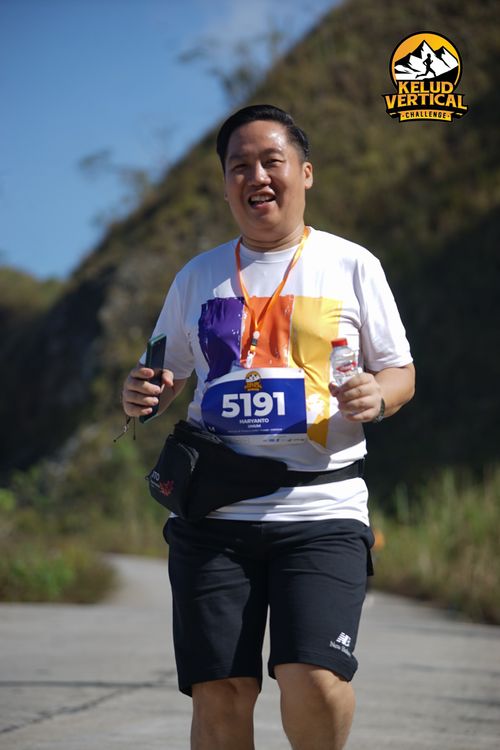 Race photo from Kelud Vertical Challenge 2024
