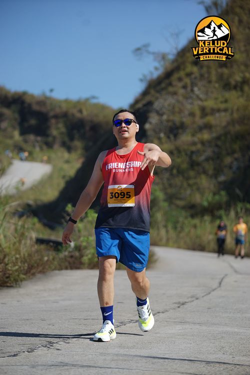 Race photo from Kelud Vertical Challenge 2024