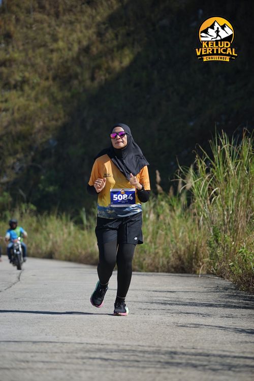 Race photo from Kelud Vertical Challenge 2024