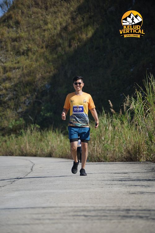 Race photo from Kelud Vertical Challenge 2024