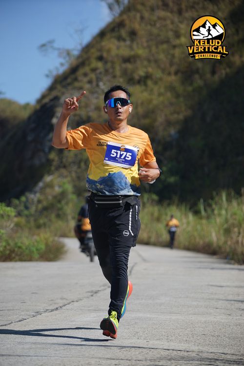 Race photo from Kelud Vertical Challenge 2024