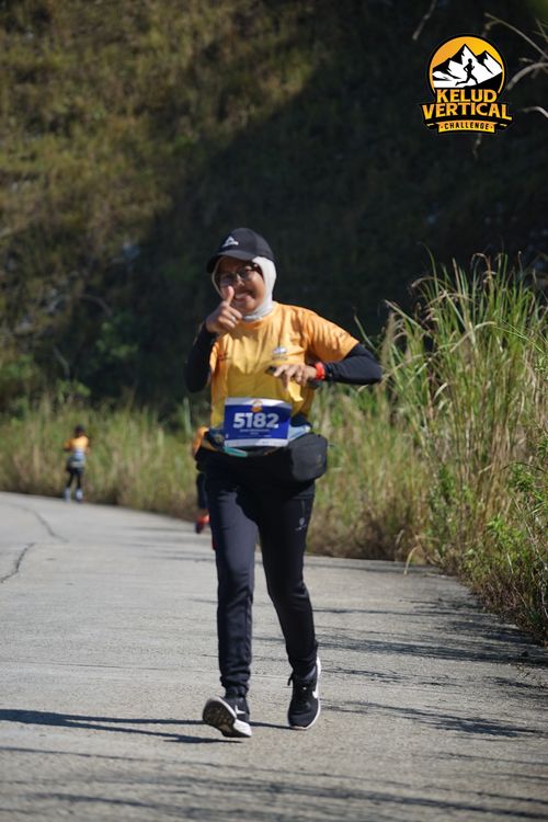 Race photo from Kelud Vertical Challenge 2024