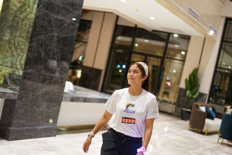 Race photo from PIK NITE RUN VIBES