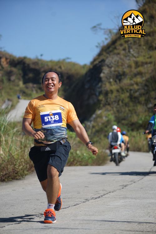 Race photo from Kelud Vertical Challenge 2024