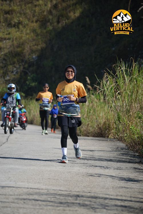 Race photo from Kelud Vertical Challenge 2024