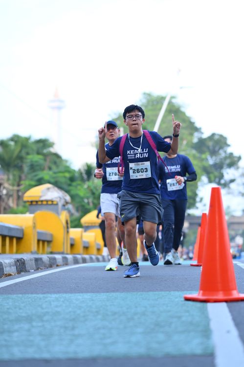 Race photo from KEMLU RUN 2025