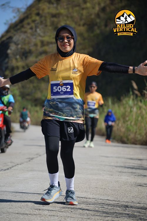 Race photo from Kelud Vertical Challenge 2024