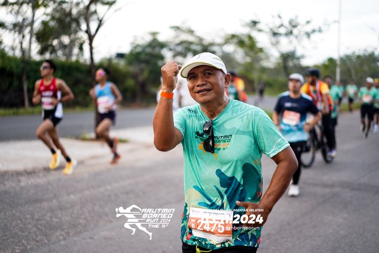 Race photo from Arutmin Borneo Run 2024