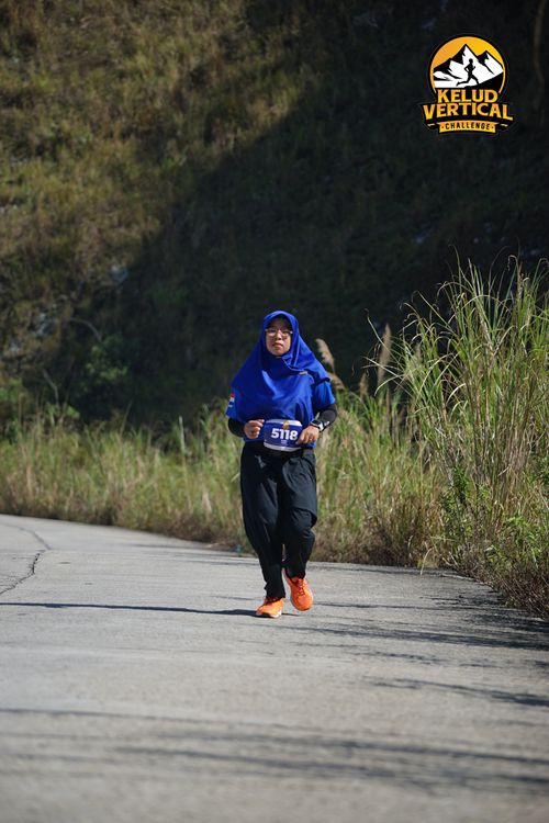 Race photo from Kelud Vertical Challenge 2024