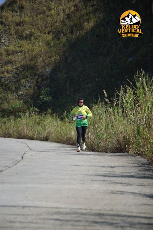 Race photo from Kelud Vertical Challenge 2024