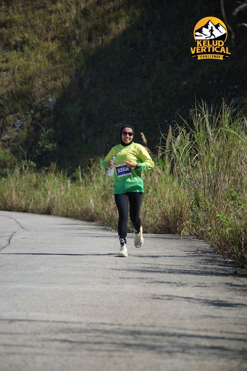 Race photo from Kelud Vertical Challenge 2024