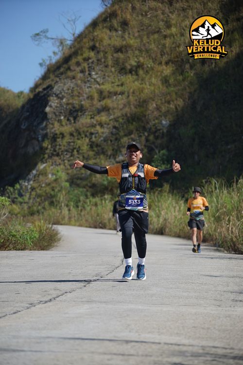 Race photo from Kelud Vertical Challenge 2024