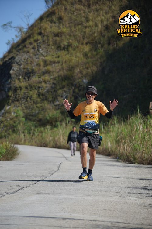 Race photo from Kelud Vertical Challenge 2024