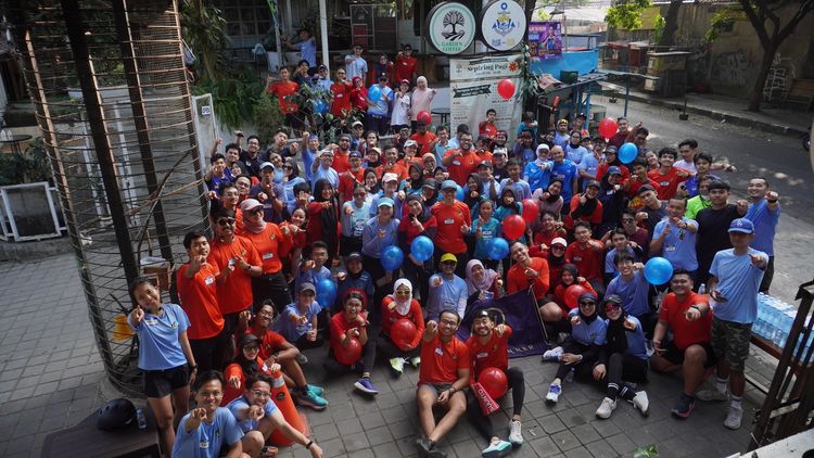 Race photo from Happy One Decade Unpad Runner
