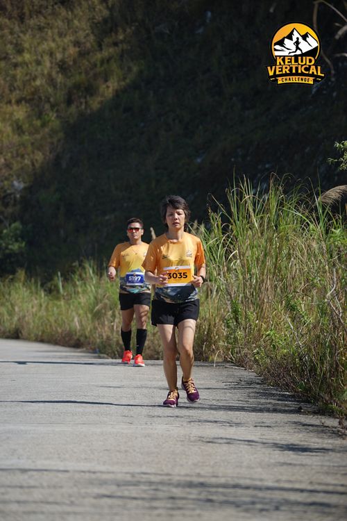 Race photo from Kelud Vertical Challenge 2024