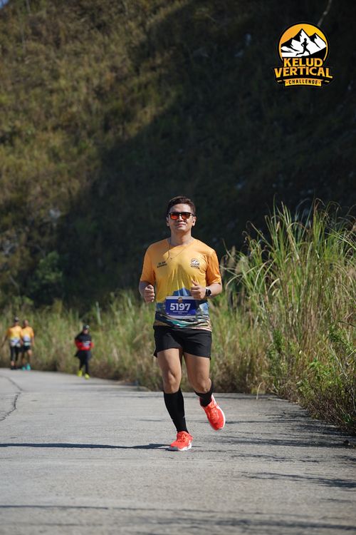Race photo from Kelud Vertical Challenge 2024
