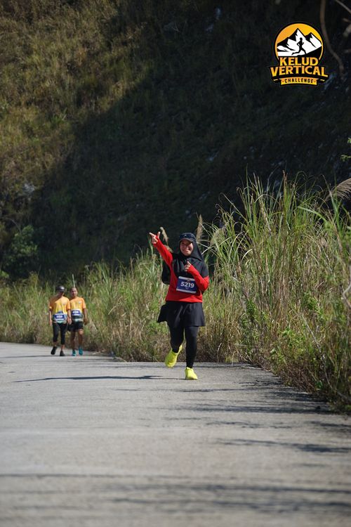 Race photo from Kelud Vertical Challenge 2024