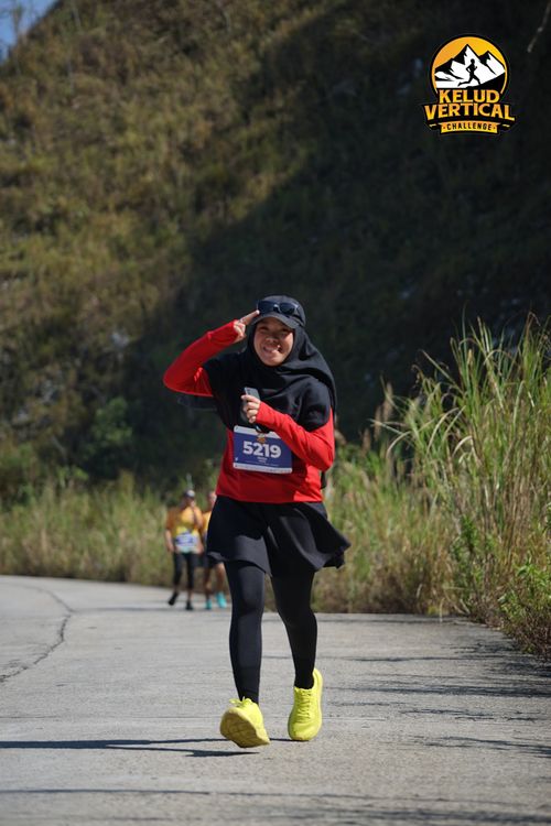 Race photo from Kelud Vertical Challenge 2024