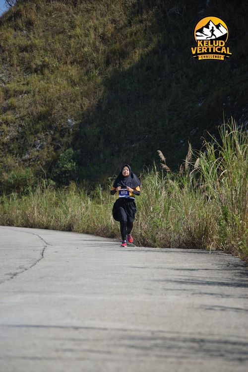Race photo from Kelud Vertical Challenge 2024