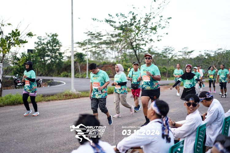 Race photo from Arutmin Borneo Run 2024