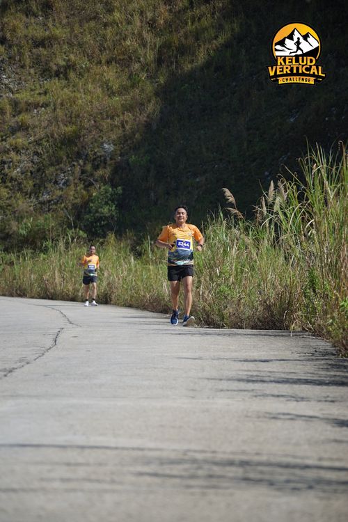 Race photo from Kelud Vertical Challenge 2024