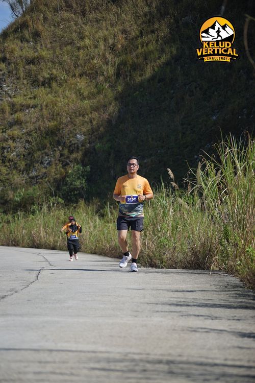 Race photo from Kelud Vertical Challenge 2024
