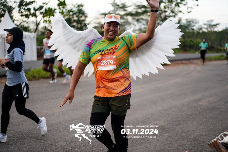 Race photo from Arutmin Borneo Run 2024
