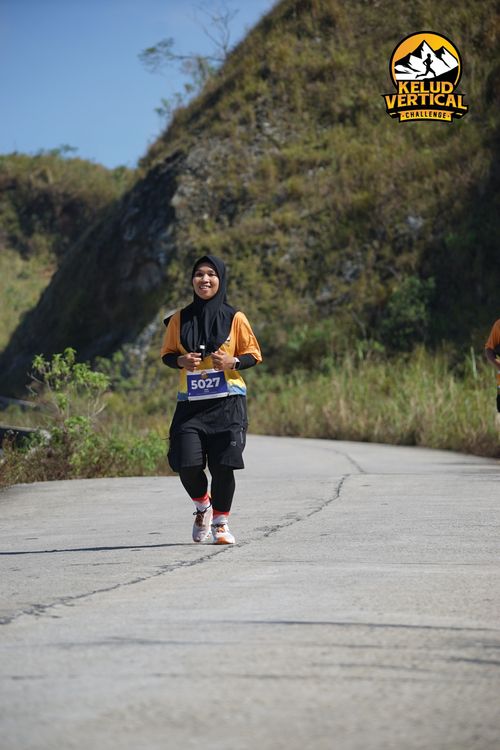 Race photo from Kelud Vertical Challenge 2024