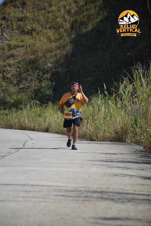 Race photo from Kelud Vertical Challenge 2024