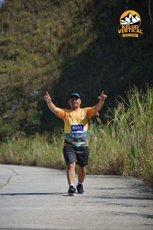Race photo from Kelud Vertical Challenge 2024