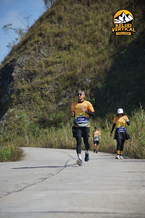 Race photo from Kelud Vertical Challenge 2024