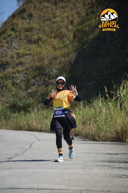 Race photo from Kelud Vertical Challenge 2024