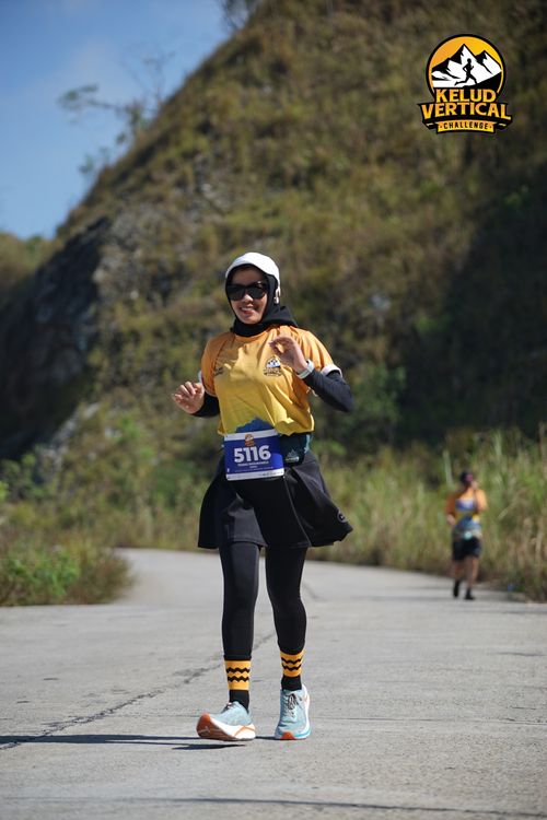 Race photo from Kelud Vertical Challenge 2024