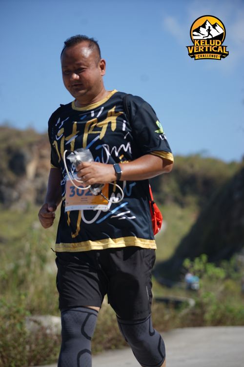 Race photo from Kelud Vertical Challenge 2024