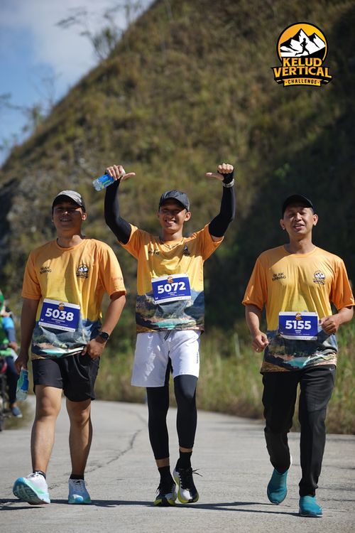 Race photo from Kelud Vertical Challenge 2024