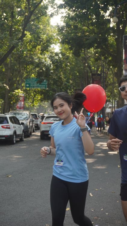 Race photo from Happy One Decade Unpad Runner