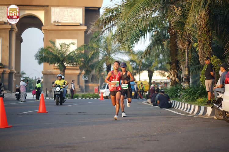 Race photo from Kediri Half Marathon 2024