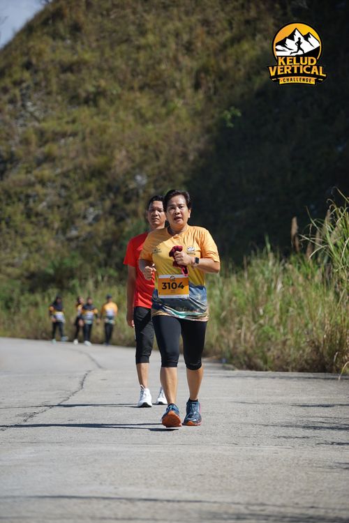 Race photo from Kelud Vertical Challenge 2024