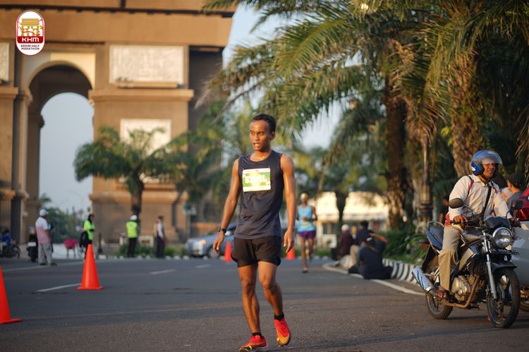 Race photo from Kediri Half Marathon 2024